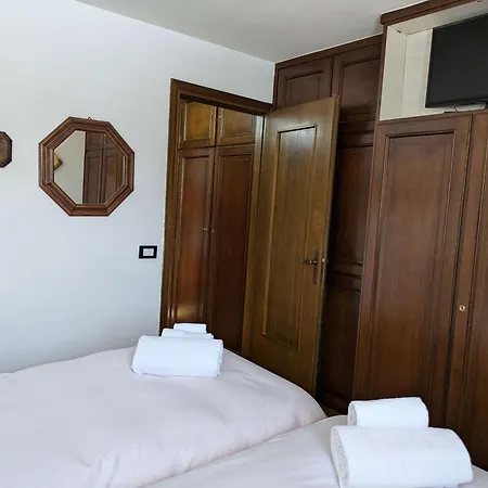 Piccolo Rododendro Q427 Apartment