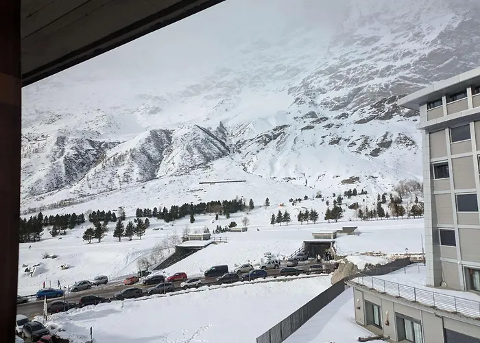 Piccolo Rododendro Q427 * Брей-Червінія